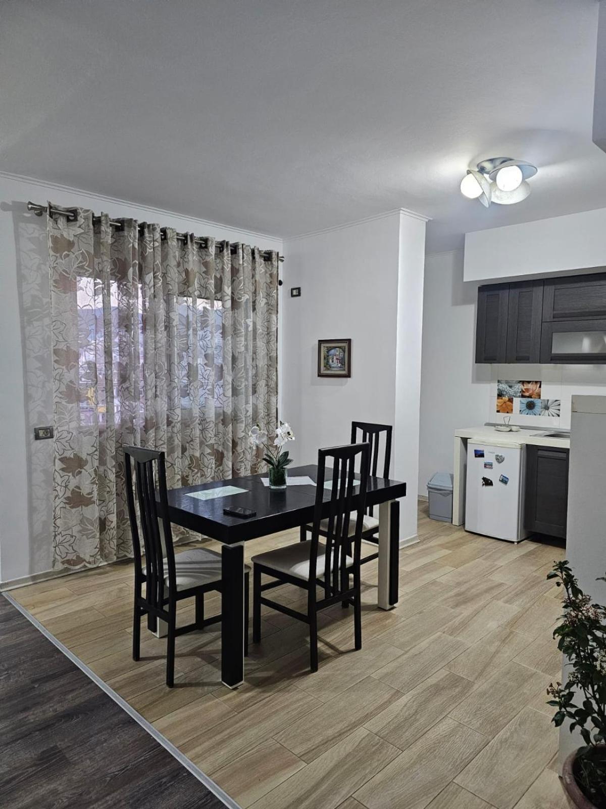 Main Apartment Tirana Exteriör bild
