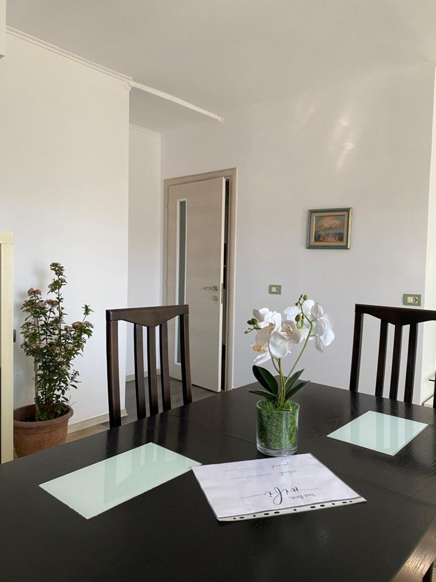 Main Apartment Tirana Exteriör bild